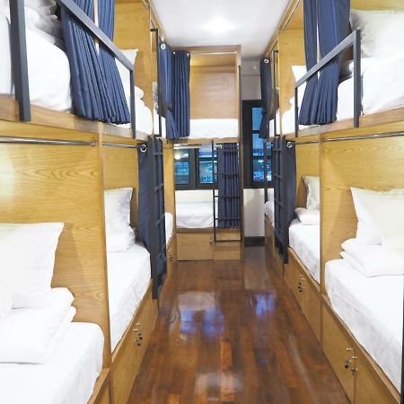 Terminal Hostel Лампанг Экстерьер фото