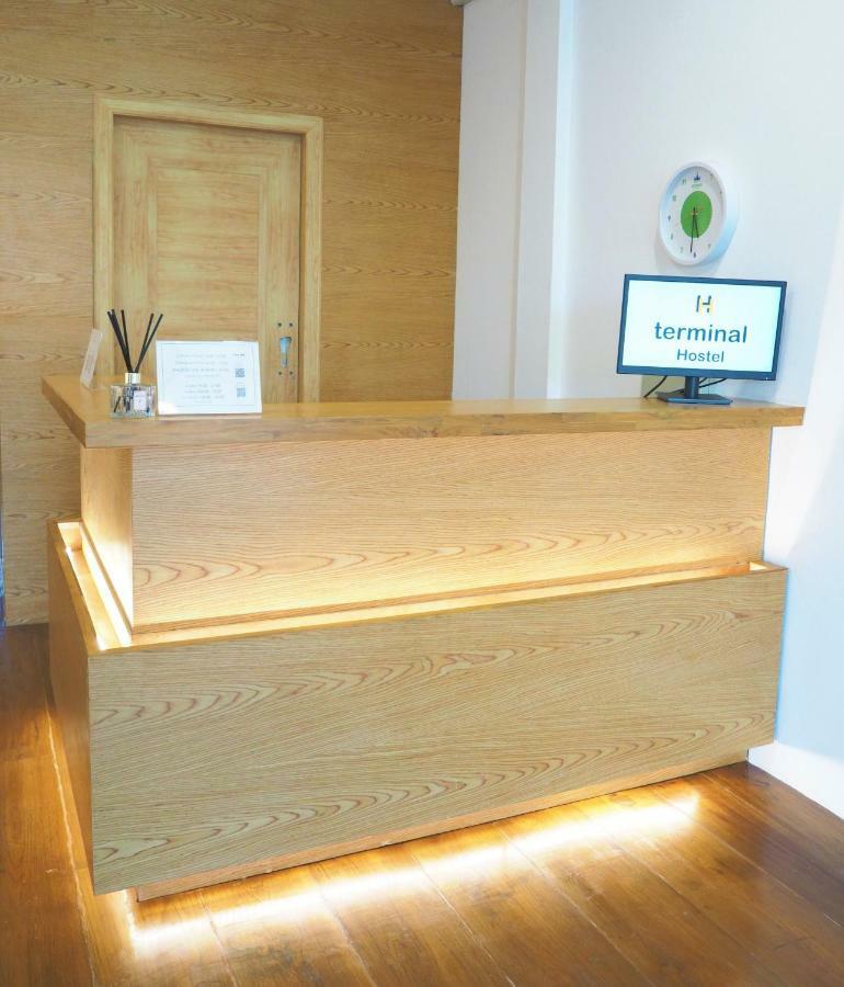 Terminal Hostel Лампанг Экстерьер фото
